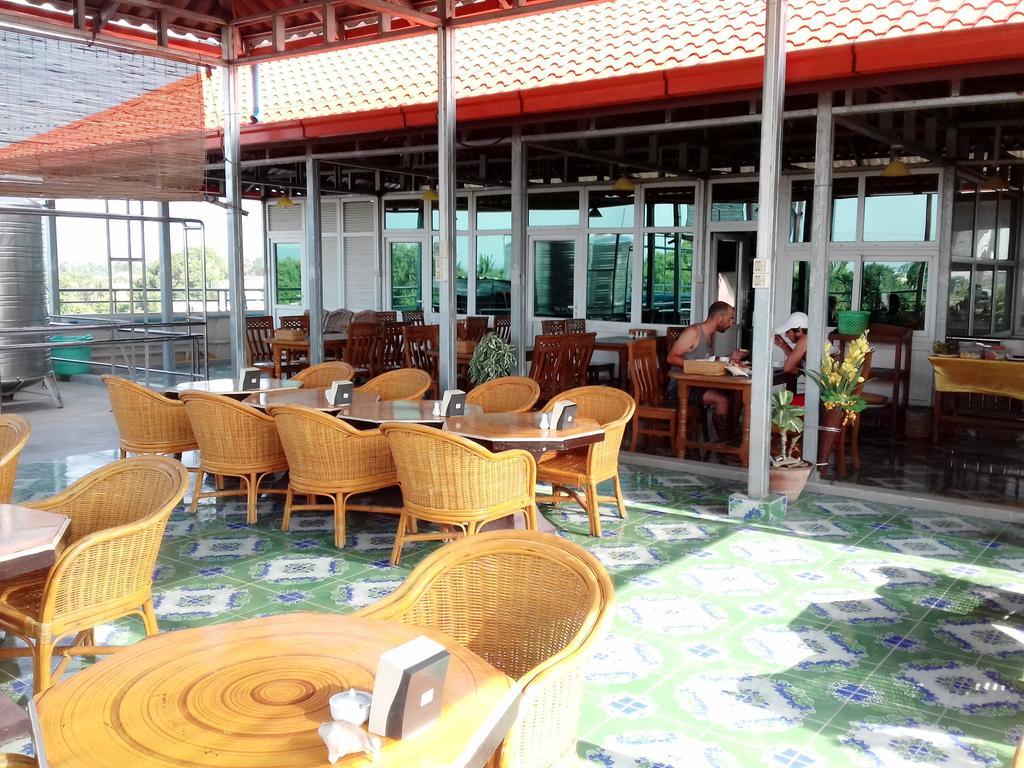 Golden Dream Hotel Mandalay Exterior foto